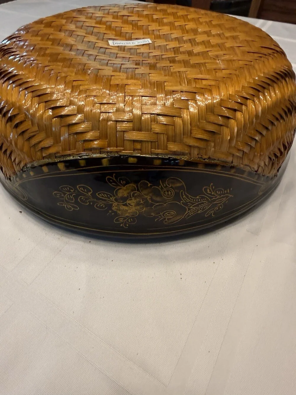 VTG Vietnam Black Lacquer Basket Woven Bamboo Lidded Box Gold Gilt Stamped
